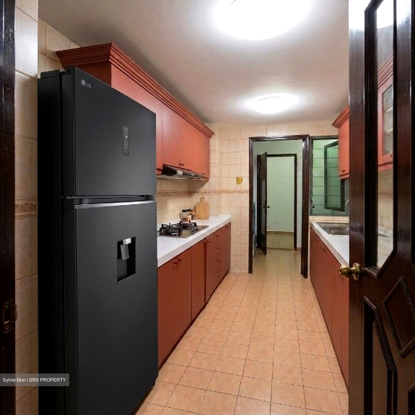 Stratford Court (D16), Condominium #587709101